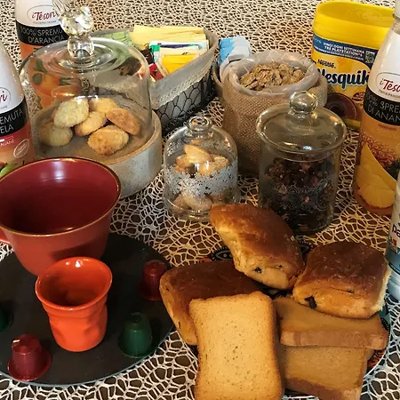 Aquarius Bed and Breakfast 4*