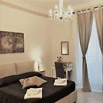 Aquarius 4*