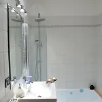 Aquarius Roma