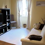 Aquarius 4*