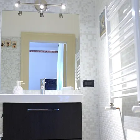 فندق مبيت وإفطار Aquarius 4*